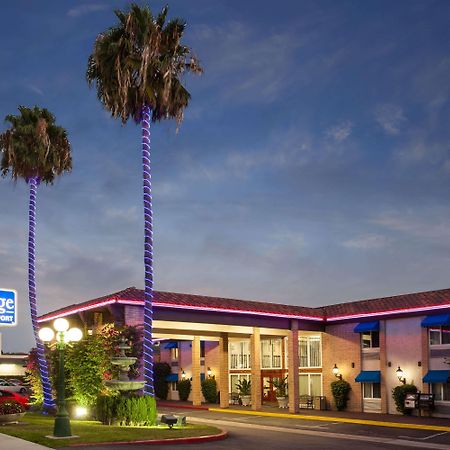 Travelodge By Wyndham Orange County Airport/ Costa Mesa Luaran gambar