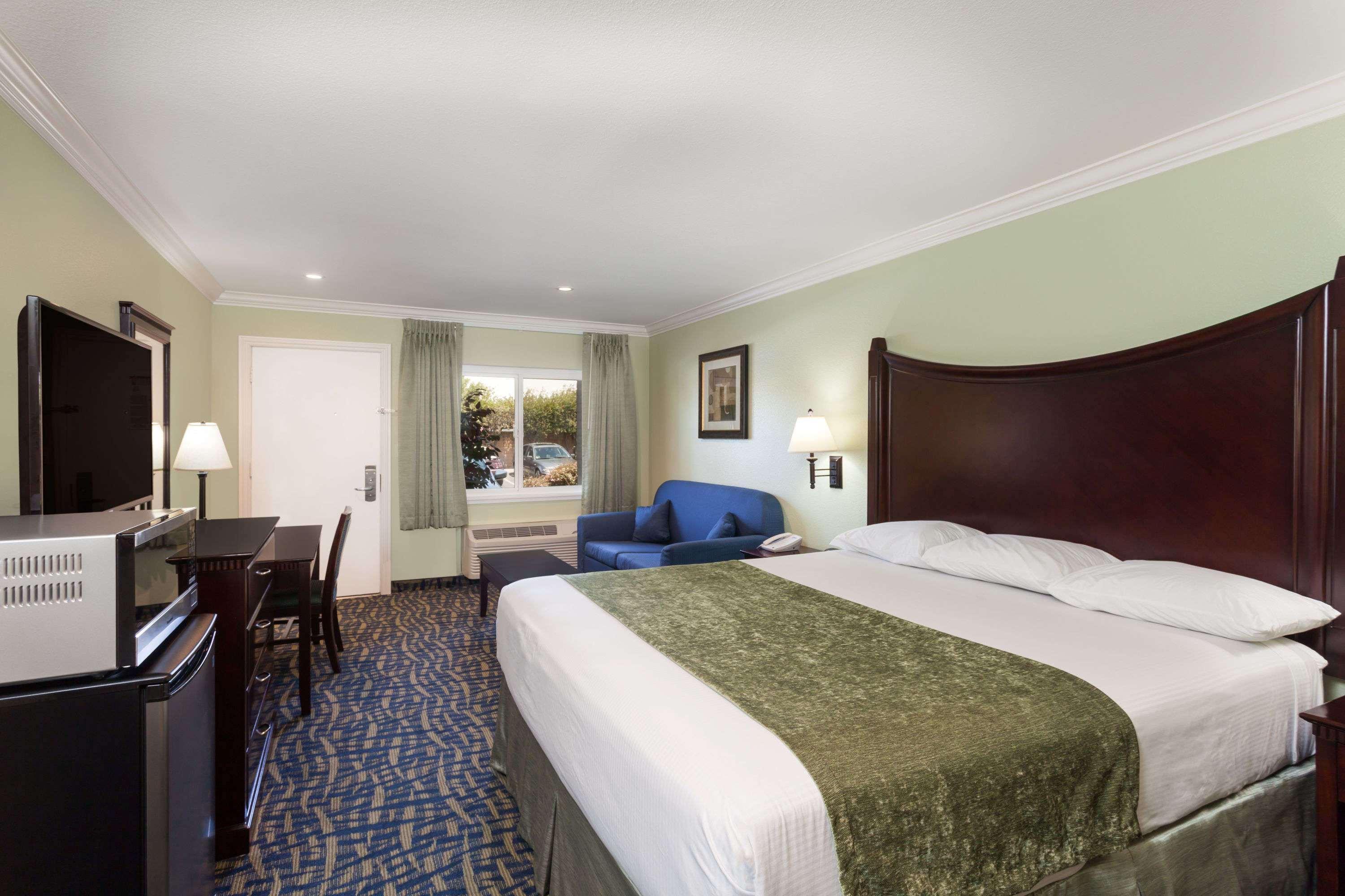 Travelodge By Wyndham Orange County Airport/ Costa Mesa Luaran gambar