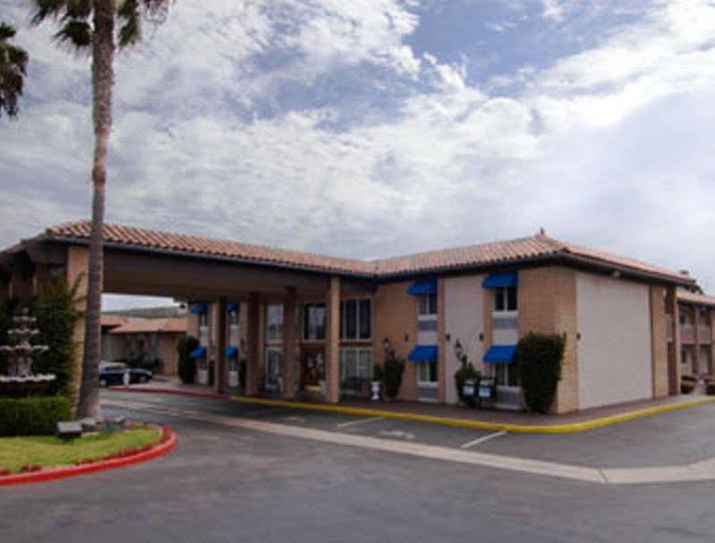 Travelodge By Wyndham Orange County Airport/ Costa Mesa Luaran gambar